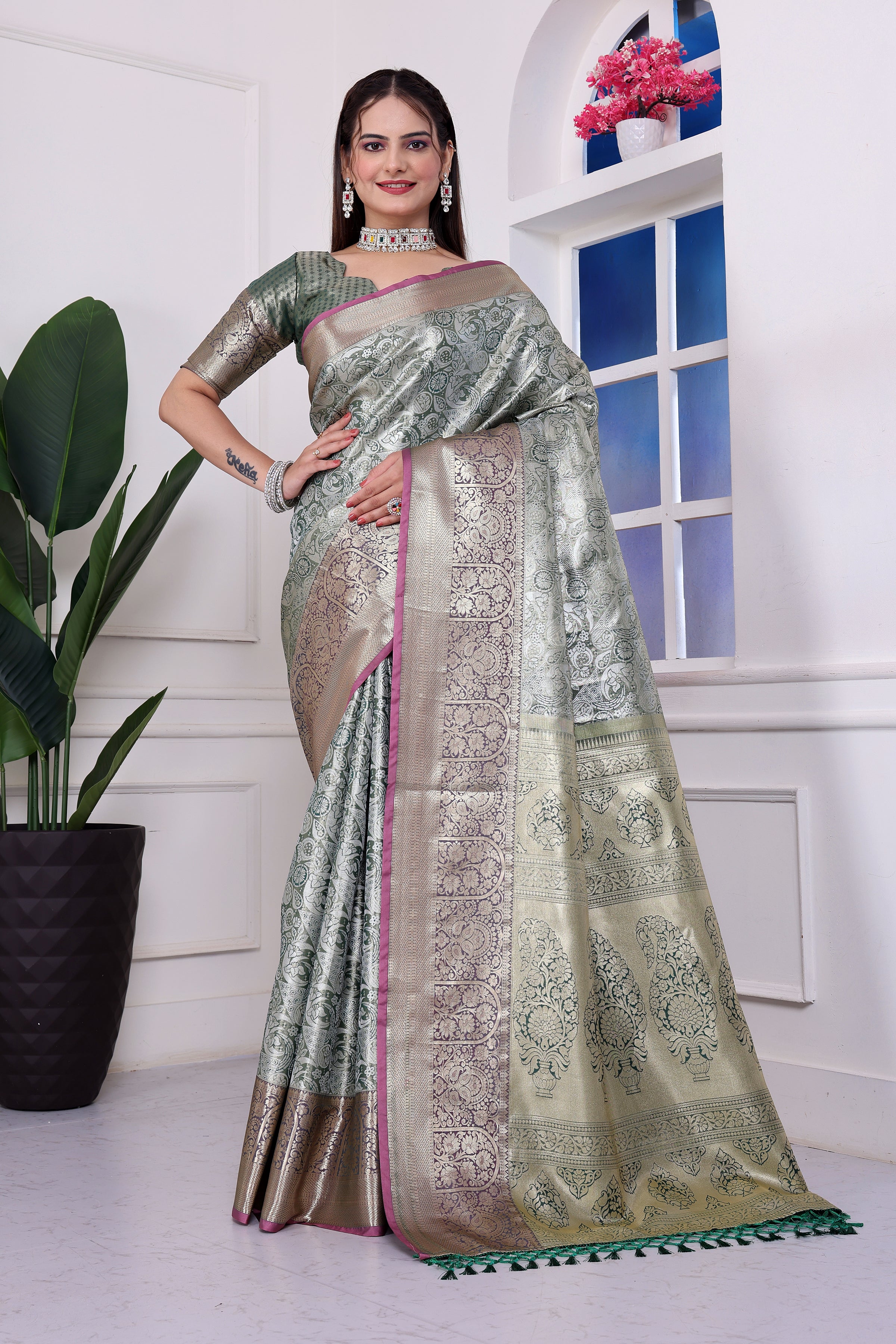 Dharmavaram Nine Green Banarasi Saree