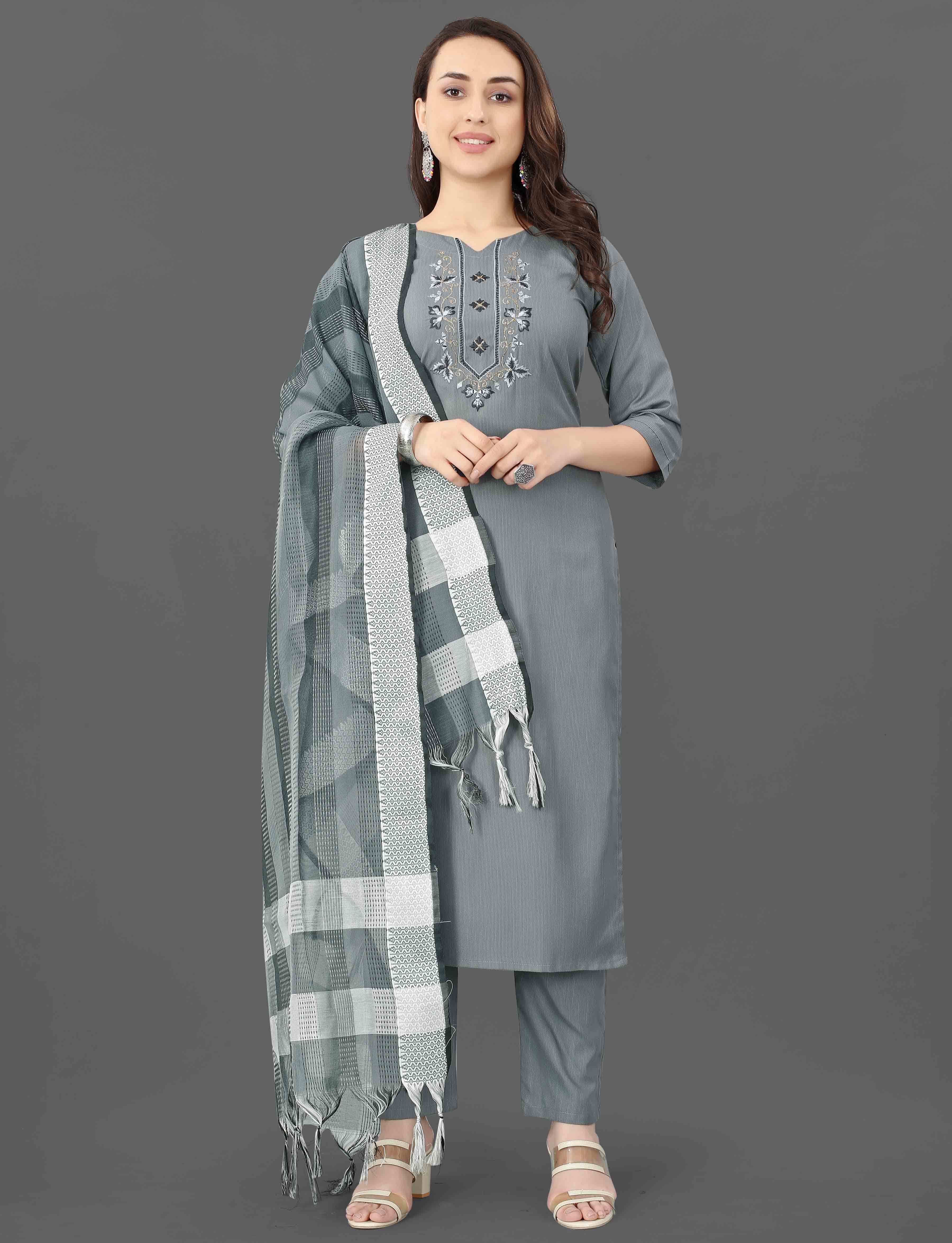 Cotton Blend Grey Kurta Set with Dupatta