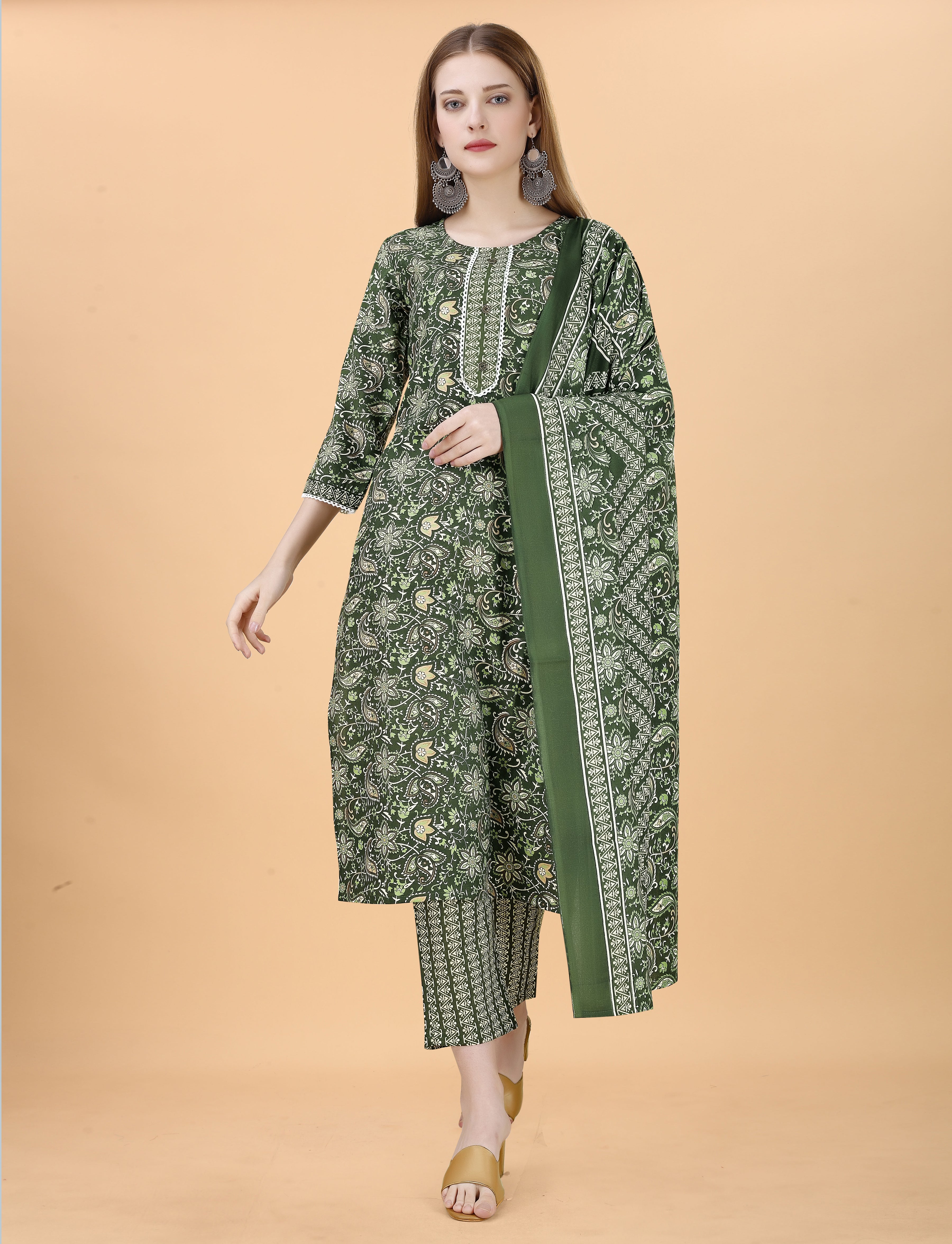 Cotton Blend Green Kurta Set with Dupatta