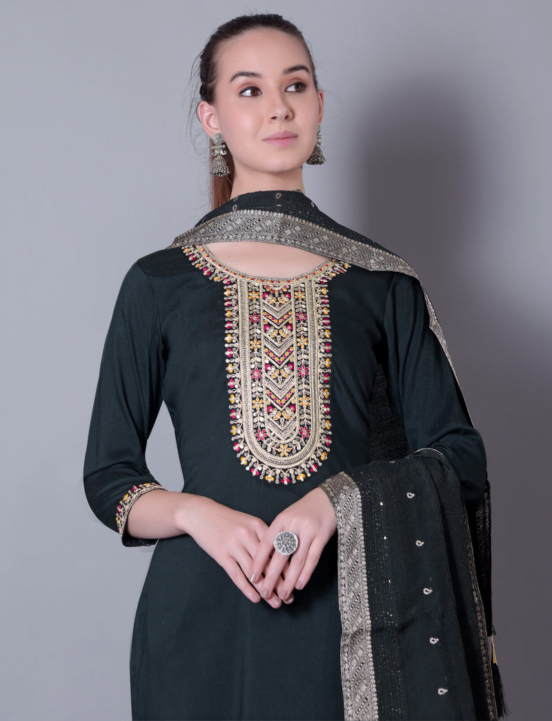 Embroidered Green Kurta Set with Dupatta