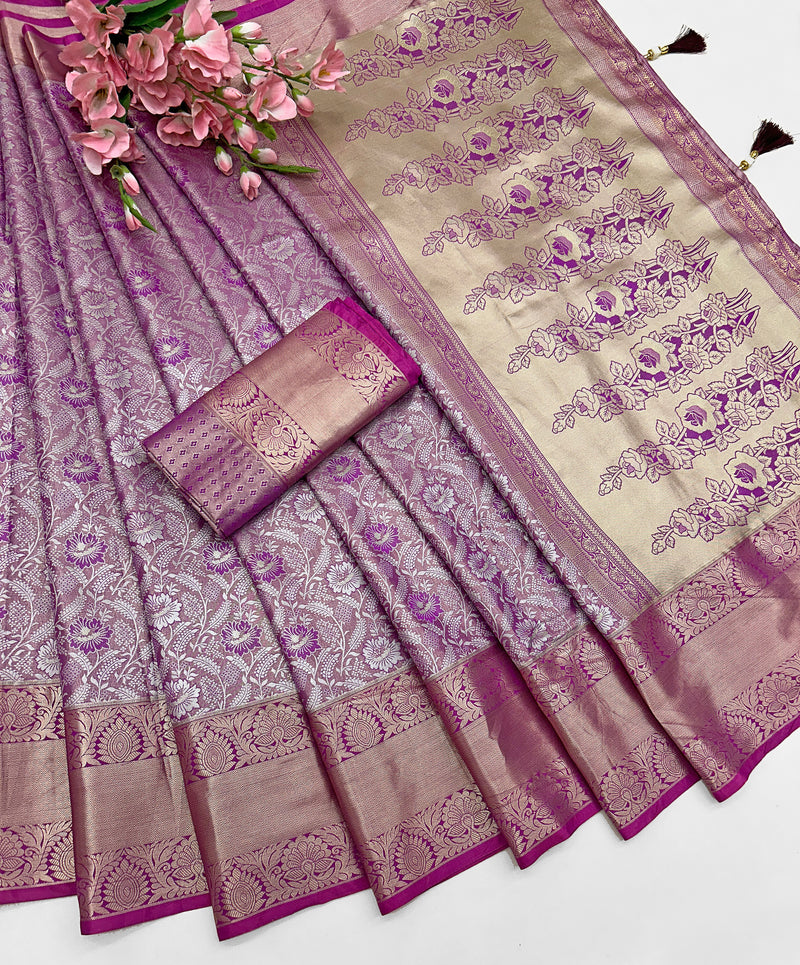 🌸 Elegant Banarasi Silk Saree