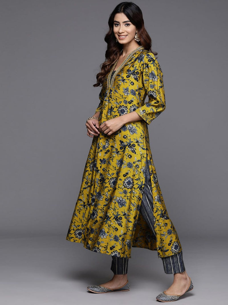 Cotton Blend Yellow Kurta Set with Dupatta